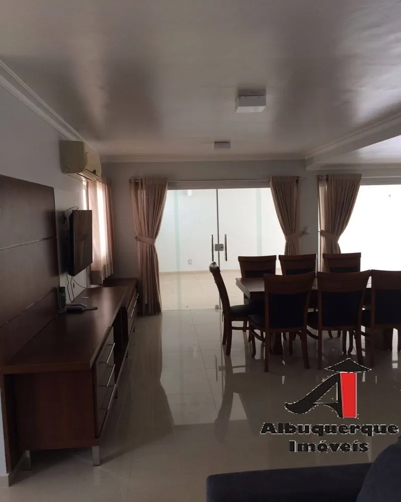 Casa, 3 quartos, 1 m² - Foto 2