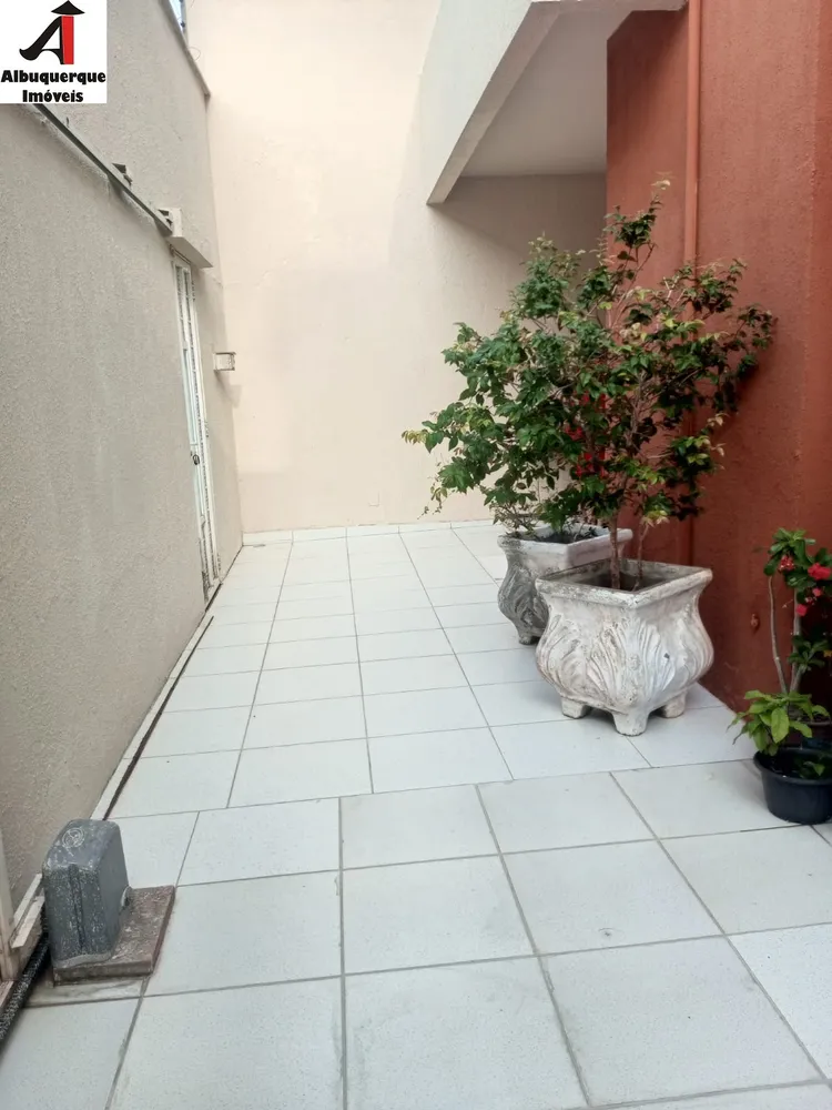 Casa, 4 quartos, 350 m² - Foto 13
