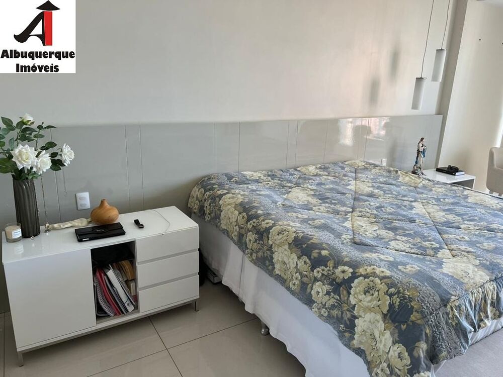 Apartamento, 3 quartos, 268 m² - Foto 1