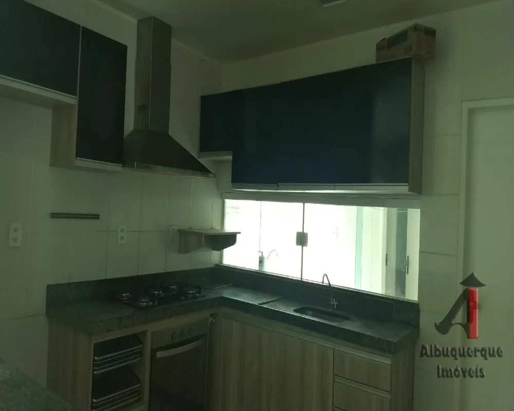 Casa, 3 quartos, 225 m² - Foto 12