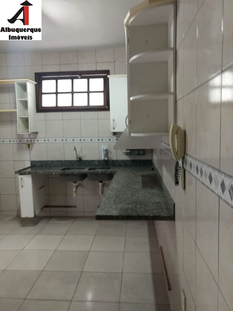 Casa, 5 quartos, 300 m² - Foto 3