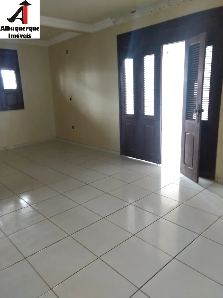 Casa, 5 quartos, 300 m² - Foto 3