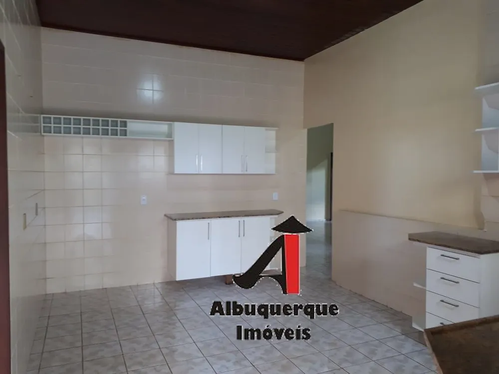 Casa, 4 quartos, 350 m² - Foto 12