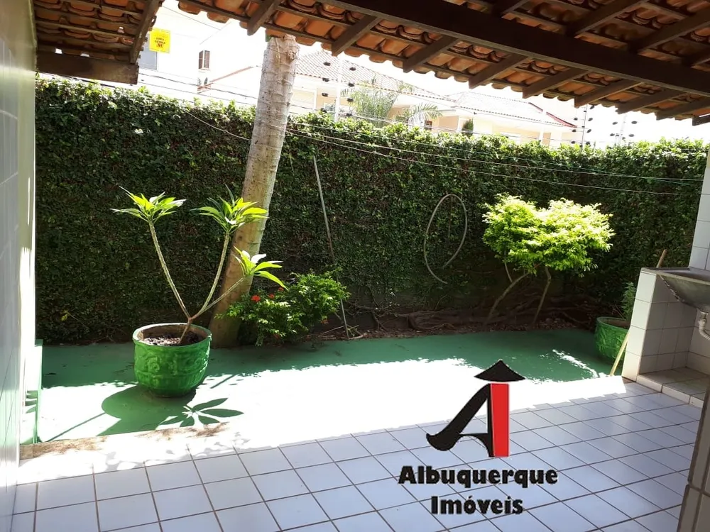 Casa, 4 quartos, 350 m² - Foto 2