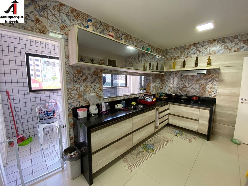 Apartamento, 3 quartos, 165 m² - Foto 1
