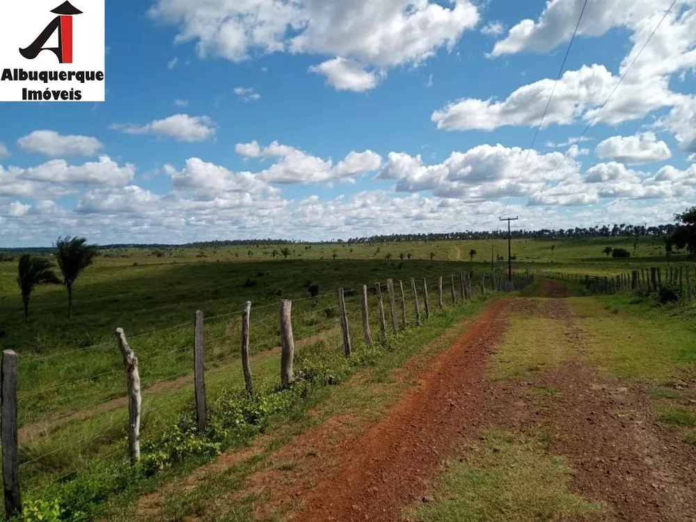 Fazenda à venda, 640m² - Foto 1