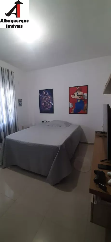 Casa à venda com 3 quartos, 300m² - Foto 8