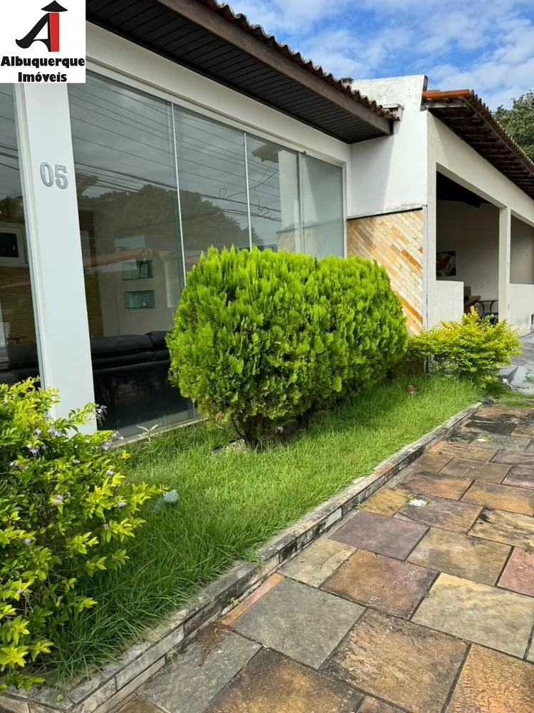 Casa, 3 quartos, 300 m² - Foto 2