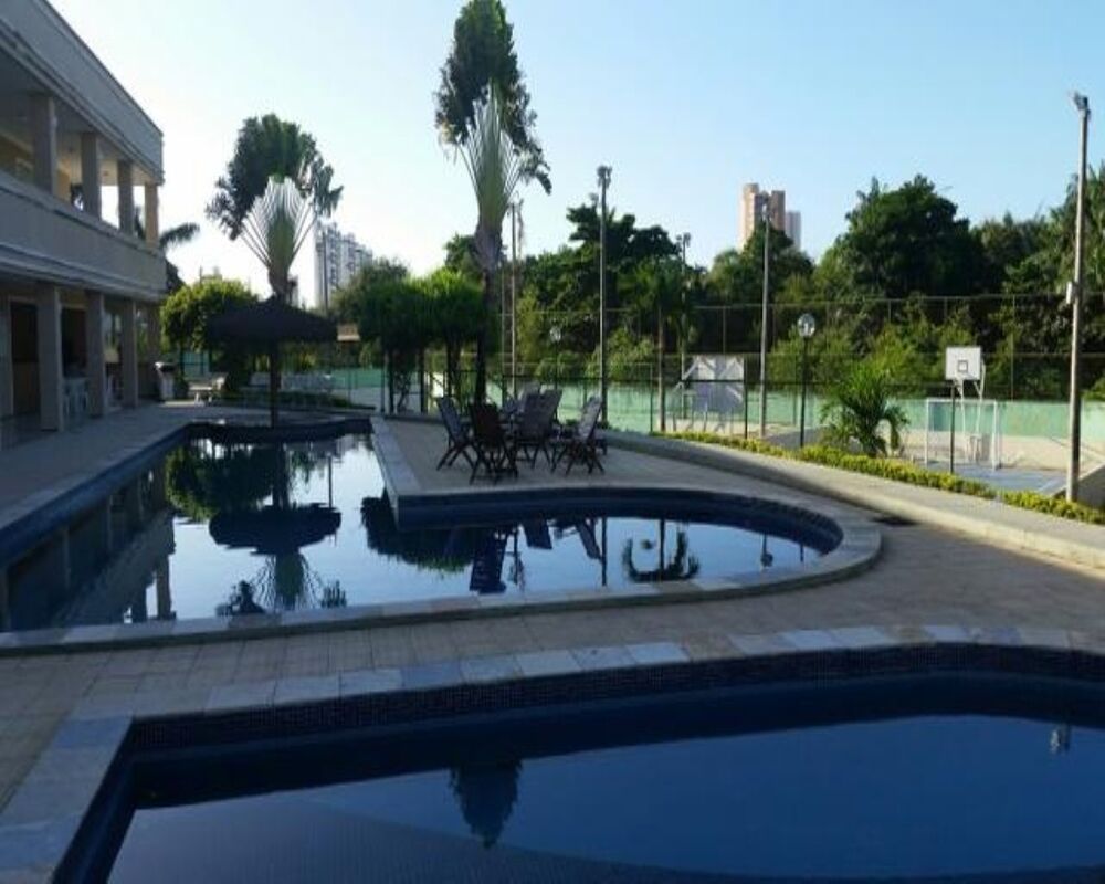 Casa à venda com 4 quartos, 320m² - Foto 3