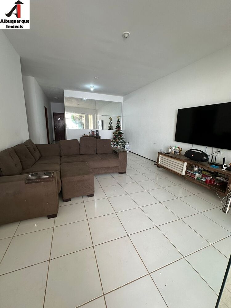 Casa à venda com 1 quarto, 300m² - Foto 3