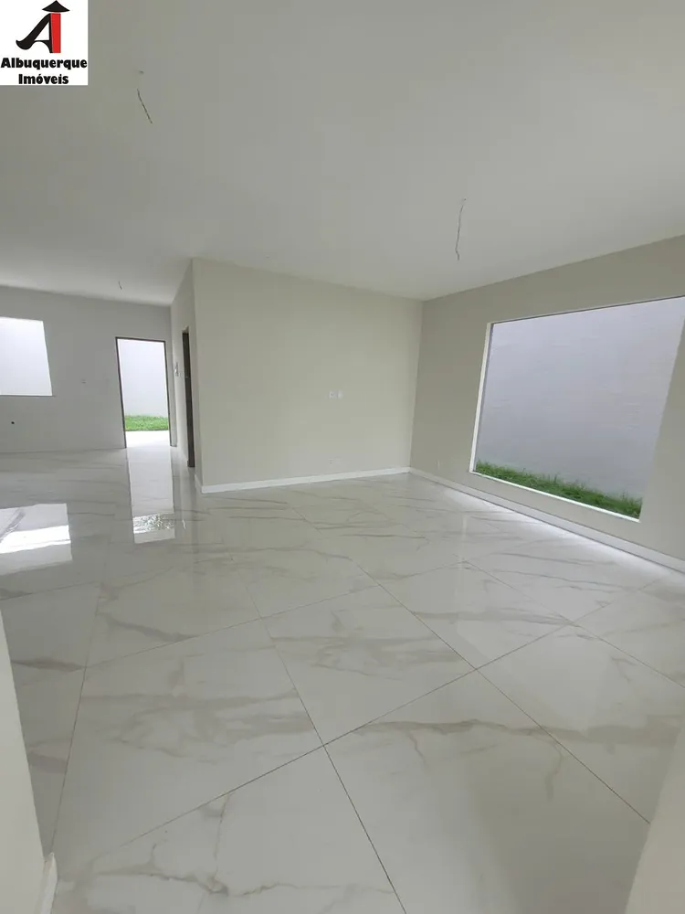 Casa, 4 quartos, 270 m² - Foto 3