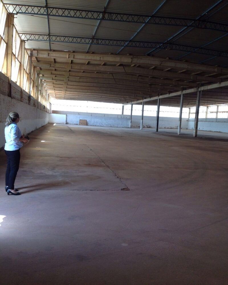 Depósito-Galpão, 3400 m² - Foto 1