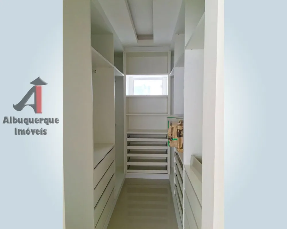 Casa, 3 quartos, 250 m² - Foto 8