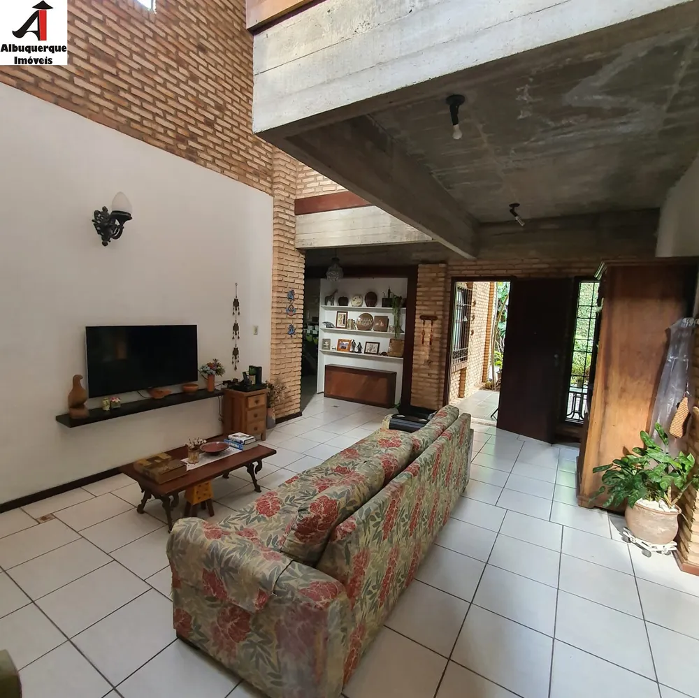Casa, 4 quartos, 1000 m² - Foto 2