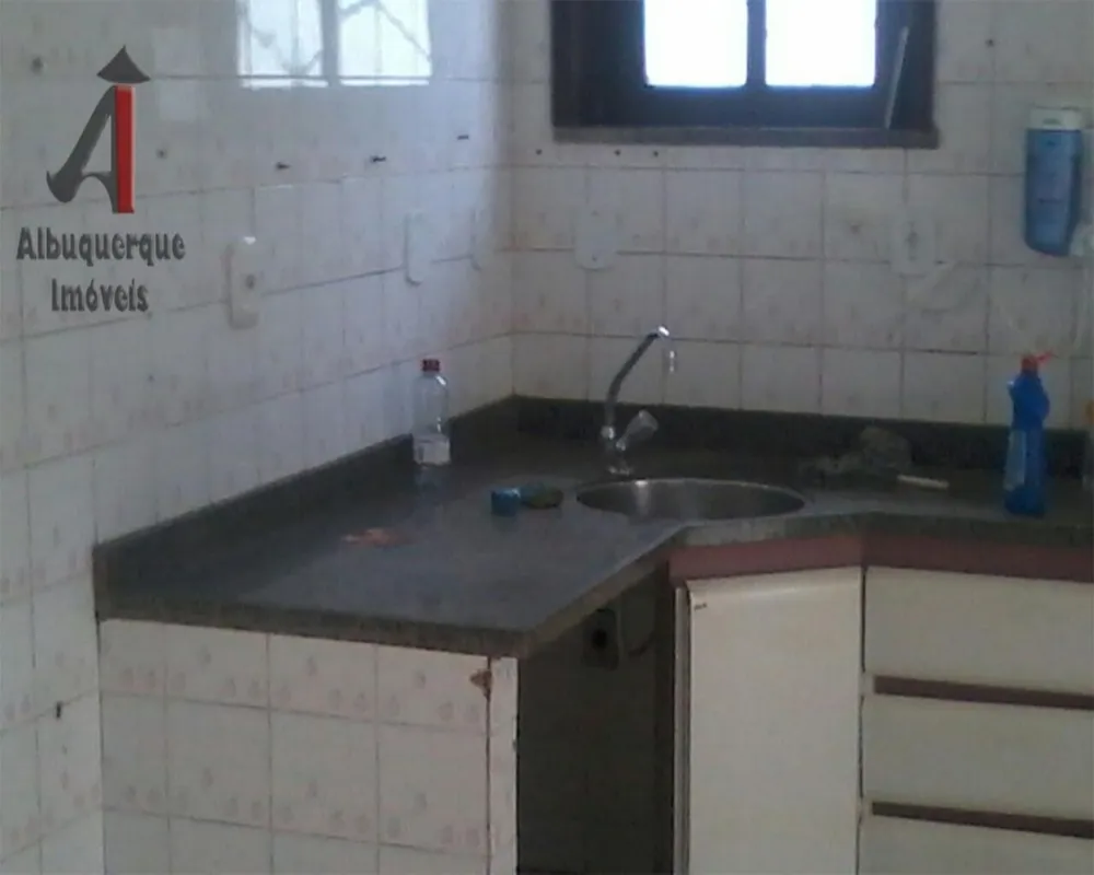 Casa, 5 quartos, 120 m² - Foto 3
