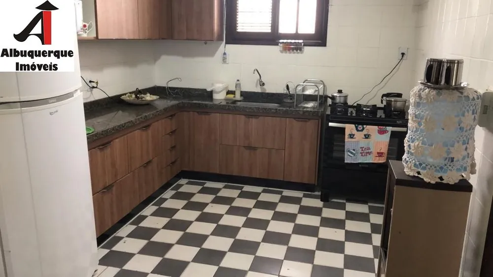 Casa, 3 quartos, 300 m² - Foto 10