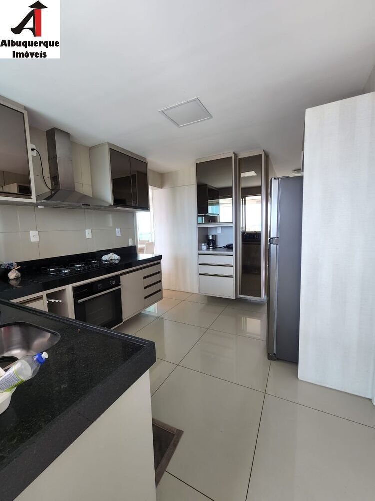 Apartamento, 3 quartos, 156 m² - Foto 2