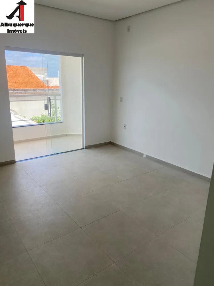 Casa, 3 quartos, 225 m² - Foto 13