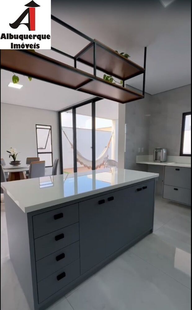 Casa à venda com 4 quartos, 379m² - Foto 4