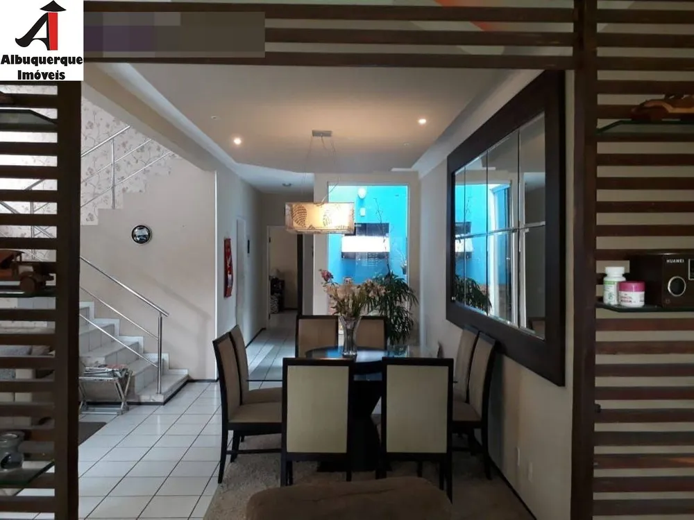 Casa, 3 quartos, 200 m² - Foto 14