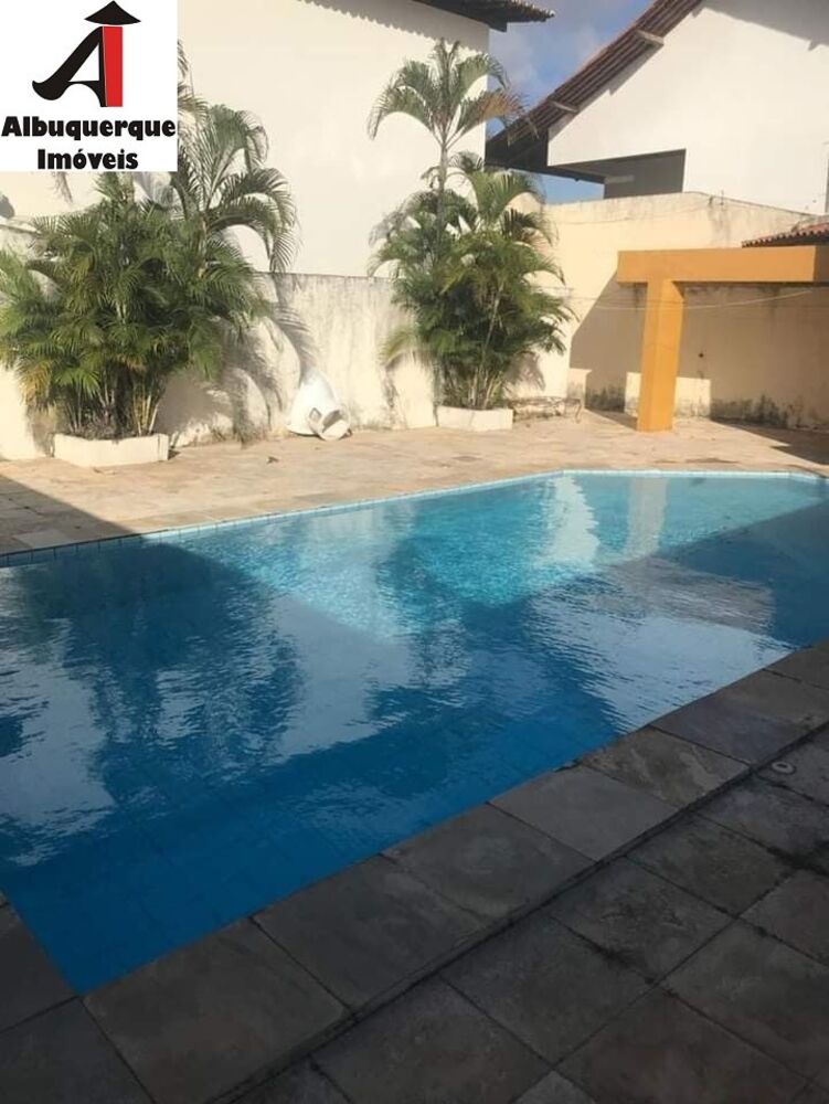 Casa à venda com 4 quartos, 377m² - Foto 3