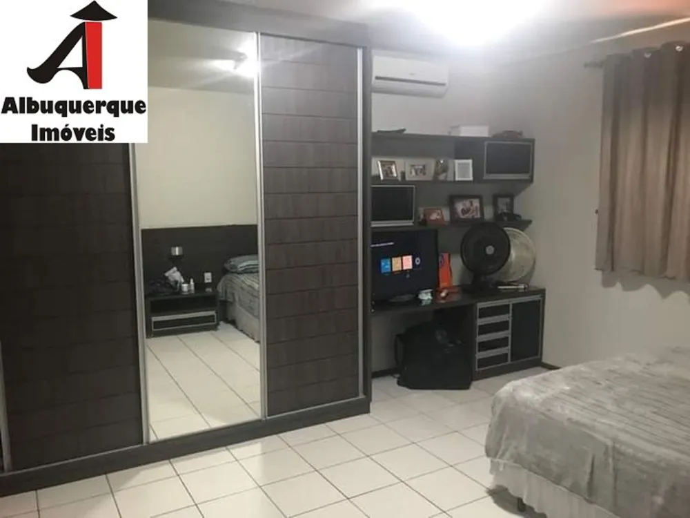 Casa, 4 quartos, 377 m² - Foto 9