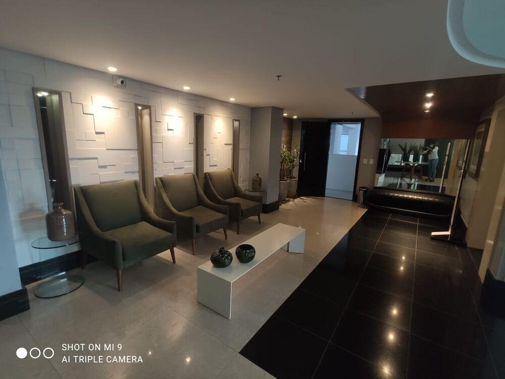 Apartamento à venda com 4 quartos, 250m² - Foto 2