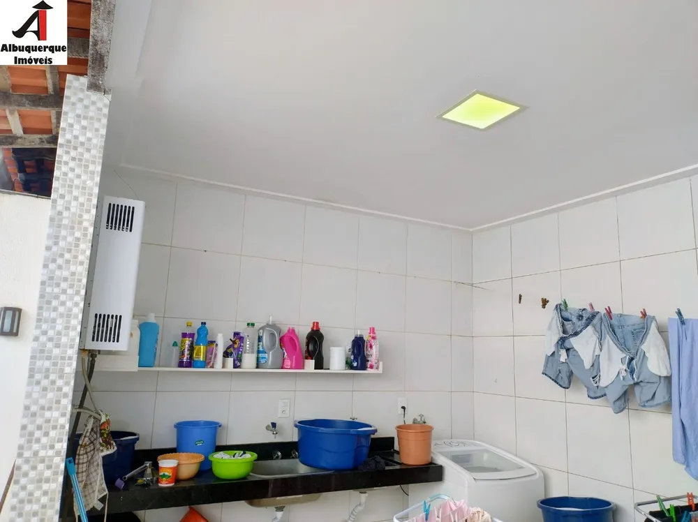 Casa, 4 quartos, 250 m² - Foto 8