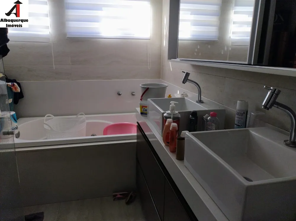 Casa, 4 quartos, 250 m² - Foto 5