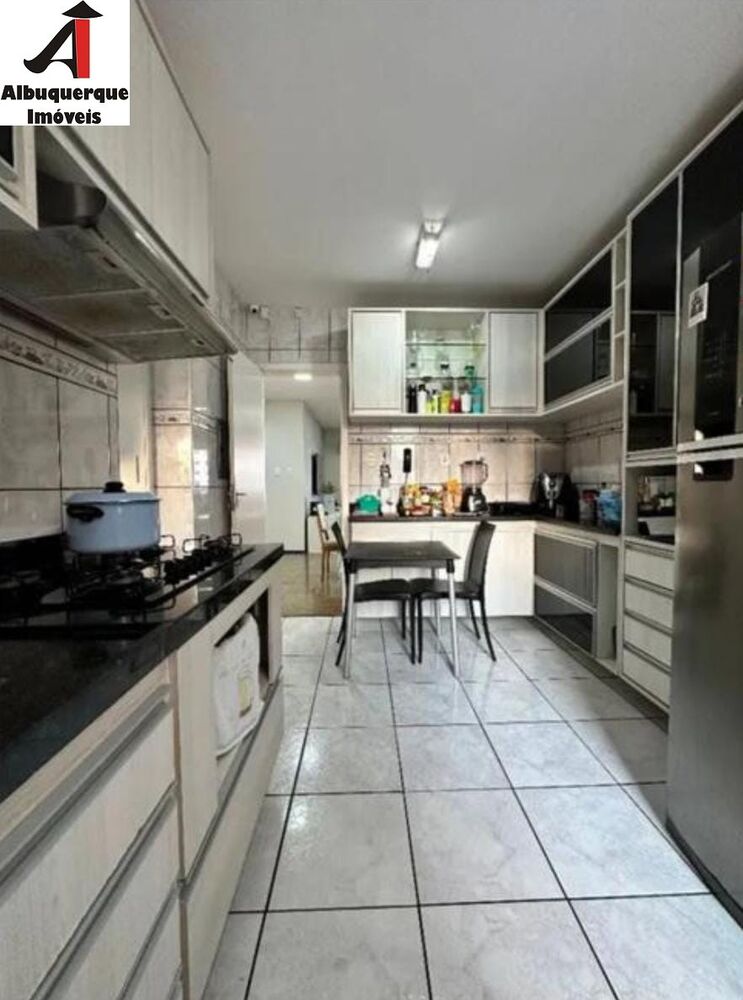 Apartamento, 3 quartos, 142 m² - Foto 3