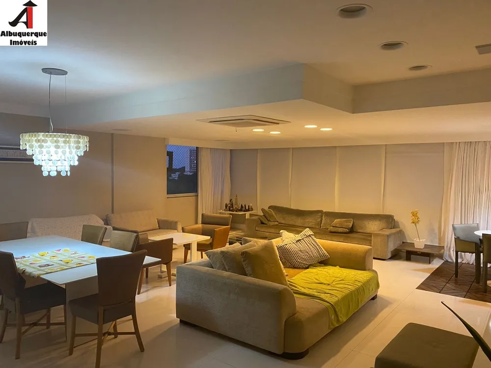 Apartamento, 3 quartos, 256 m² - Foto 1