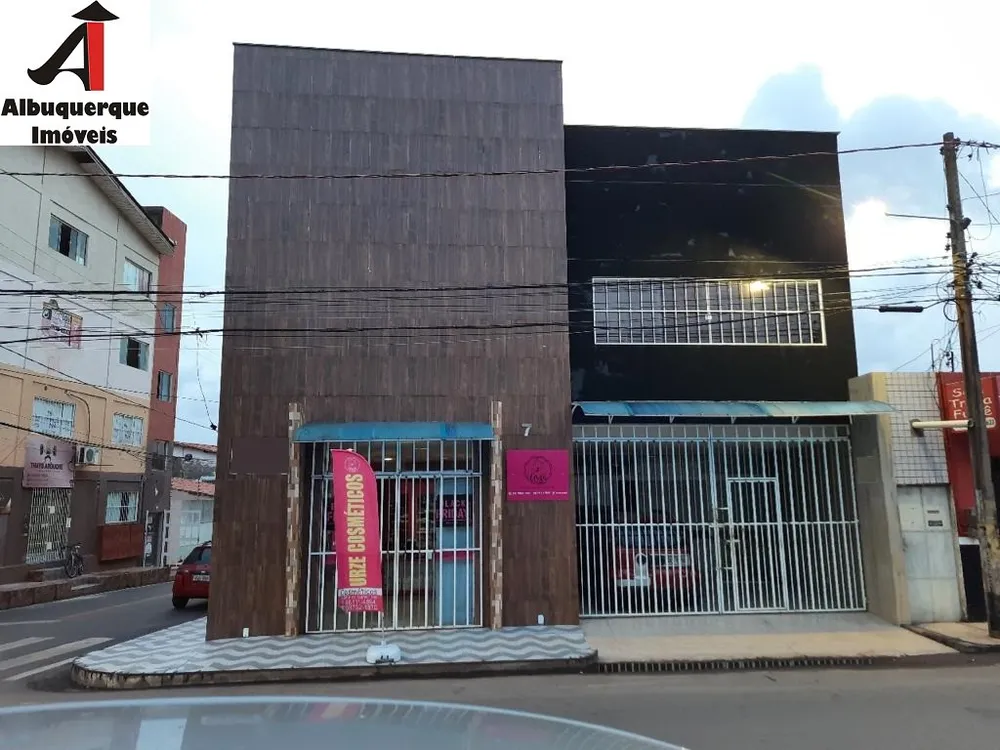 Prédio Inteiro, 1 m² - Foto 1