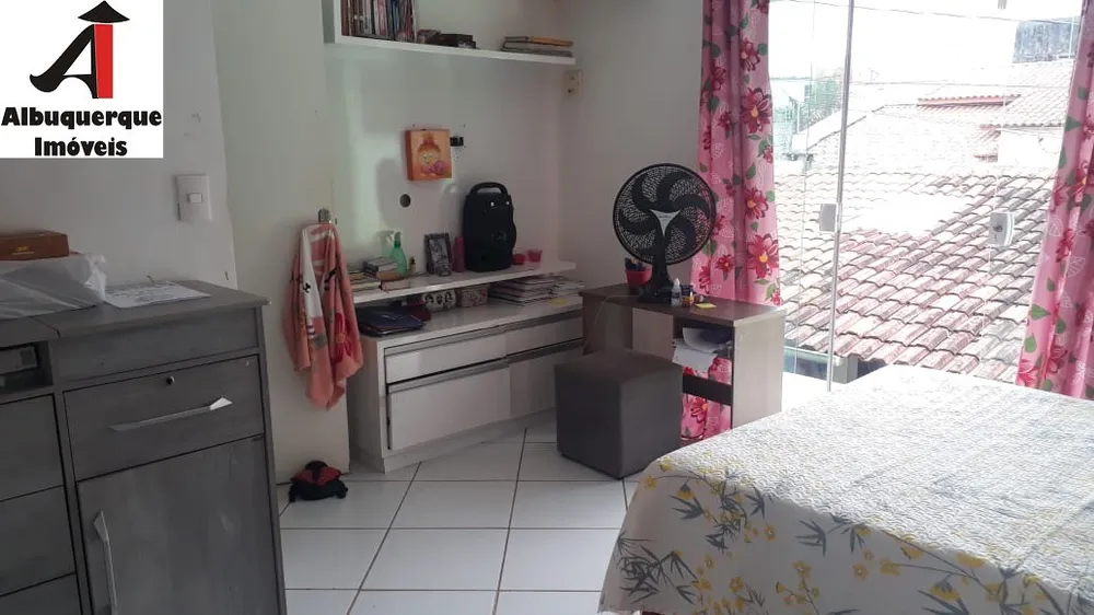 Casa, 4 quartos, 200 m² - Foto 4