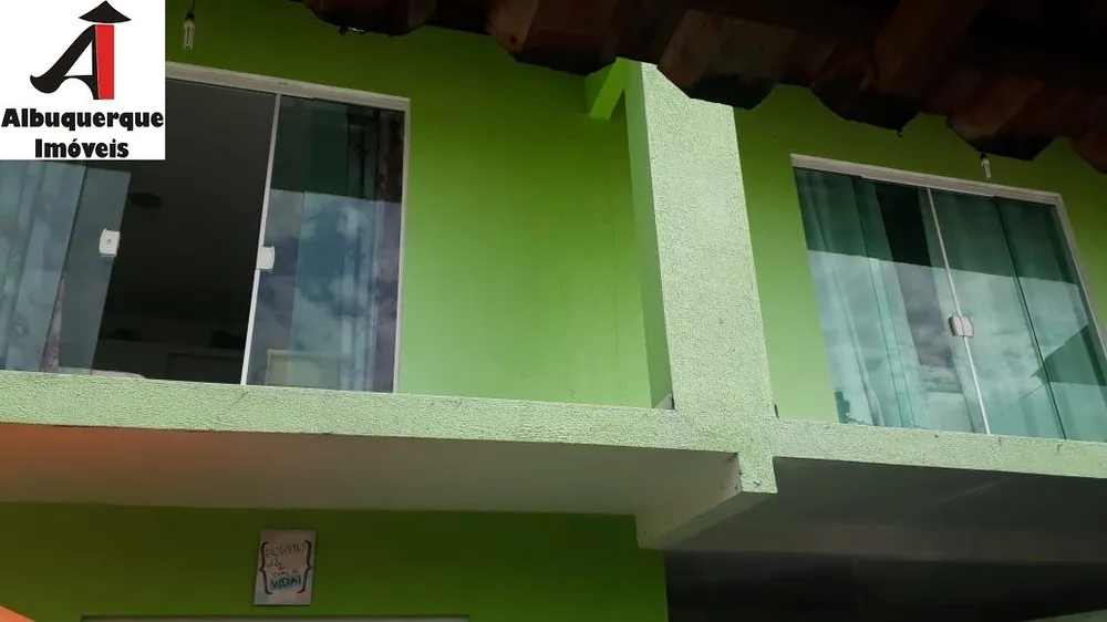 Casa, 4 quartos, 200 m² - Foto 1