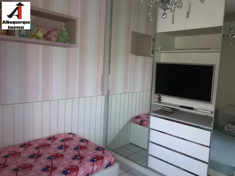 Casa, 3 quartos, 250 m² - Foto 11