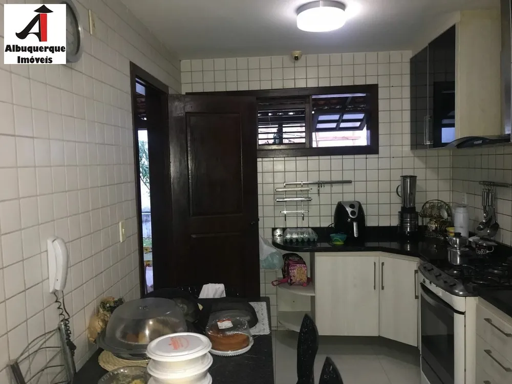 Casa, 3 quartos, 250 m² - Foto 15