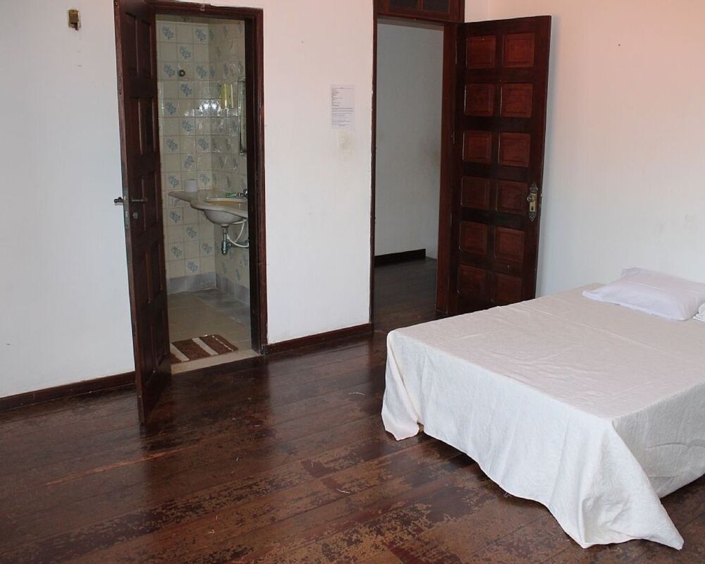Casa para alugar com 5 quartos, 800m² - Foto 3