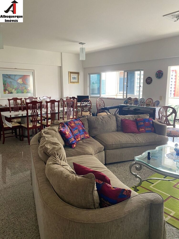 Apartamento, 4 quartos, 217 m² - Foto 2