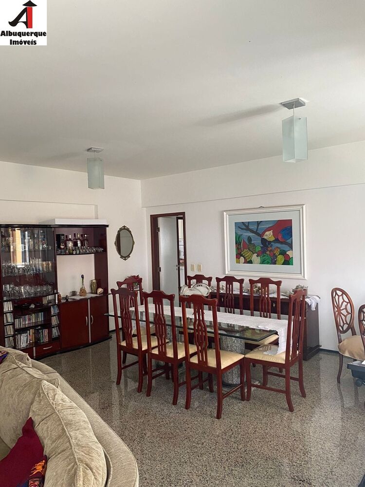 Apartamento, 4 quartos, 217 m² - Foto 1