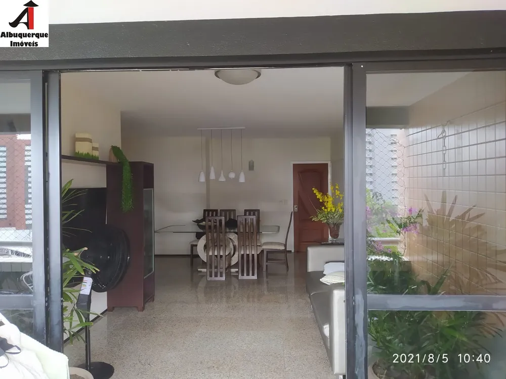 Apartamento, 3 quartos, 156 m² - Foto 2