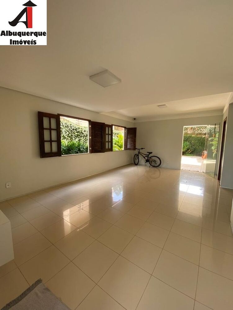 Casa, 4 quartos, 360 m² - Foto 1