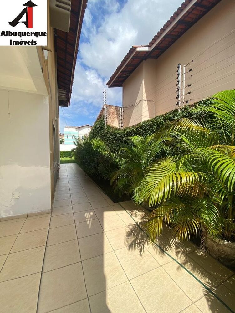 Casa, 4 quartos, 360 m² - Foto 4