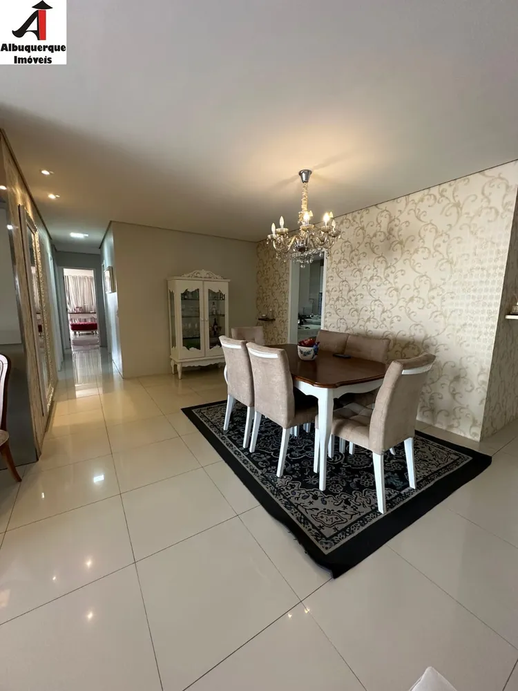 Apartamento, 3 quartos, 152 m² - Foto 2