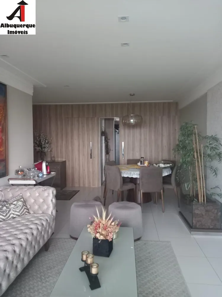 Apartamento, 3 quartos, 159 m² - Foto 1
