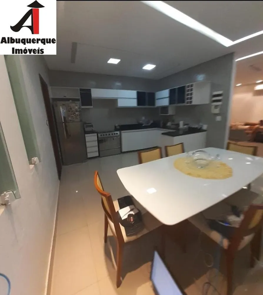 Casa, 3 quartos, 220 m² - Foto 7