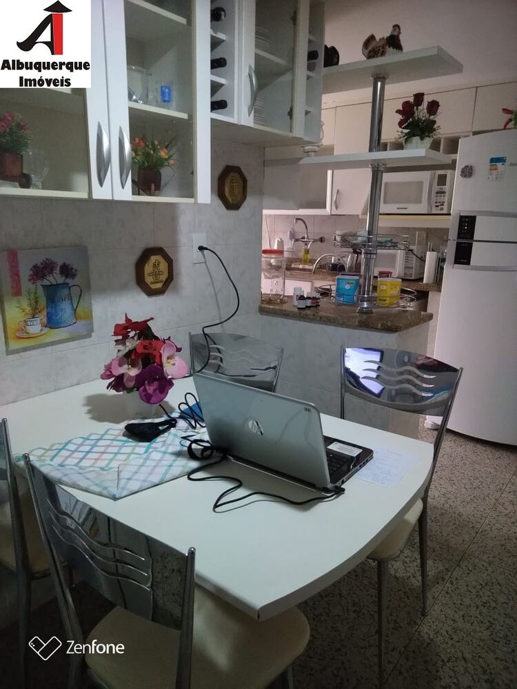 Apartamento, 3 quartos, 142 m² - Foto 2