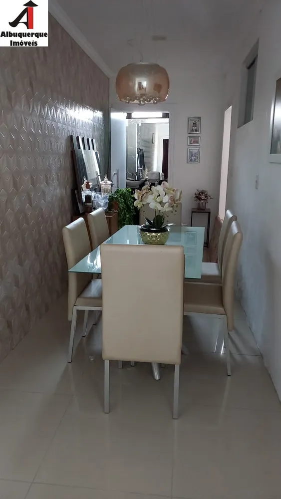 Casa, 3 quartos, 200 m² - Foto 3