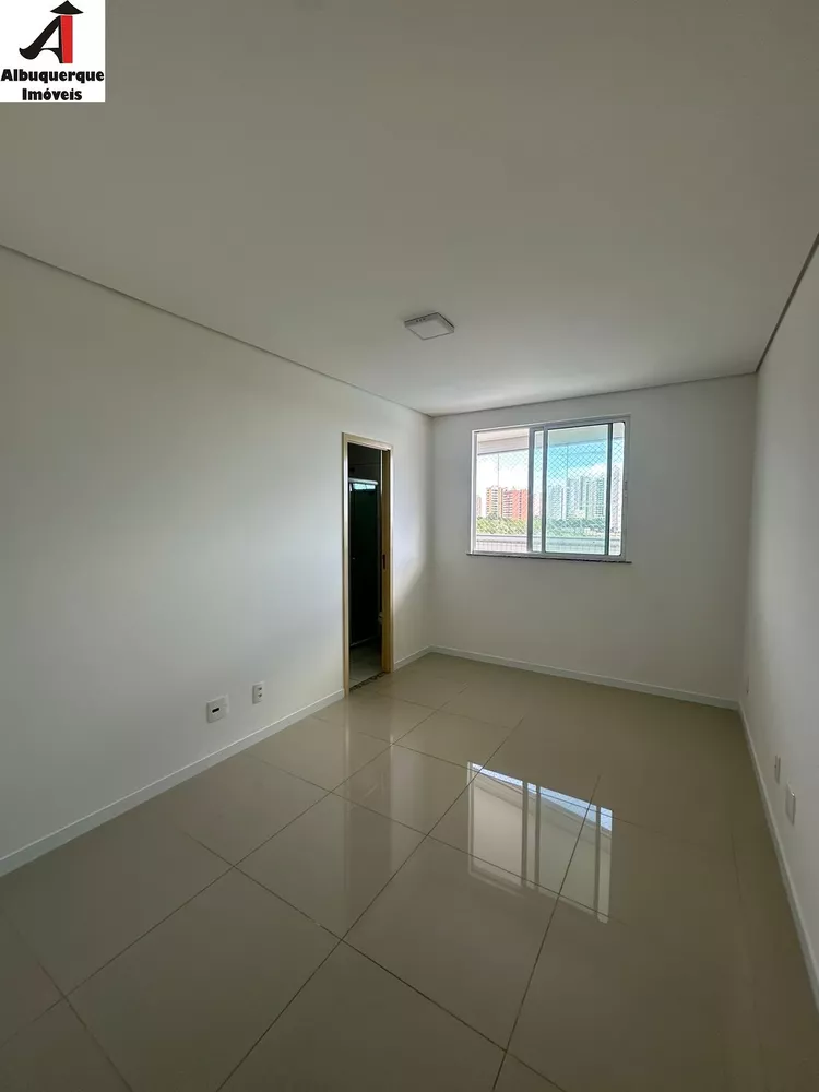 Apartamento à venda com 4 quartos, 171m² - Foto 2