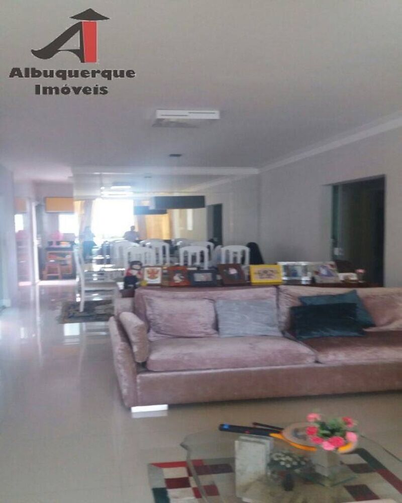 Casa à venda com 3 quartos, 360m² - Foto 4
