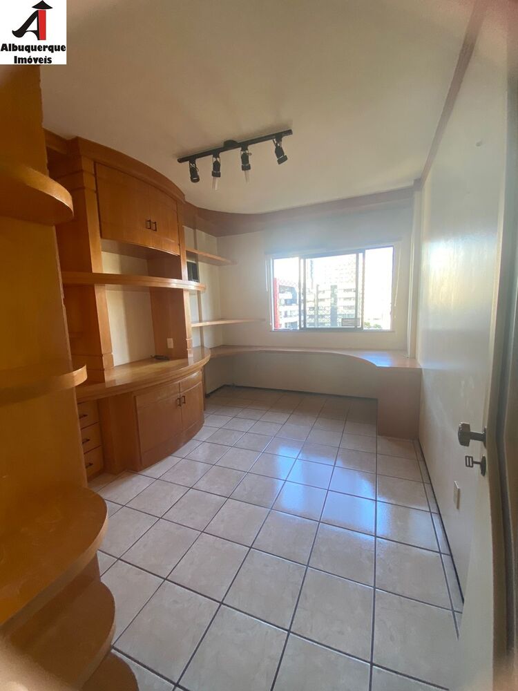 Apartamento, 3 quartos, 126 m² - Foto 1